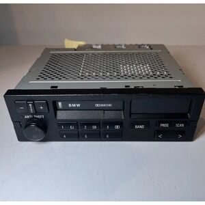 BMW CASSETTE stero Radio OEM E36 KE-93ZBM -For PARTS,